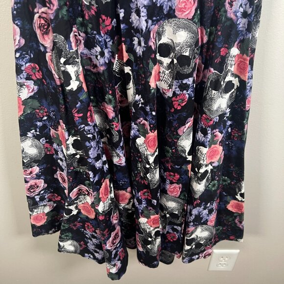 Hell Bunny Graciela Skull Circle Dress Size Medium Goth Pinup Open Back Retro - Picture 7 of 12